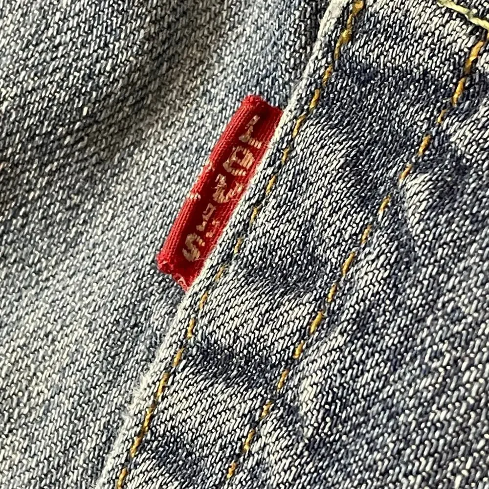 Levi's 505 Regular Fit Jeans Mens 34x30 Straight Leg Medium Wash Denim Classic